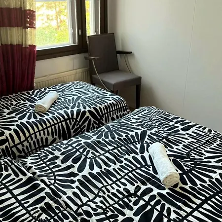 Huoneisto Cozy 2 Bedroom In Espoo, Close To Matinkyla Metro Station